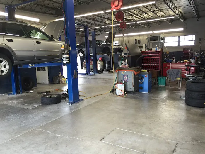 Hyatt's Auto Repair LLC 5