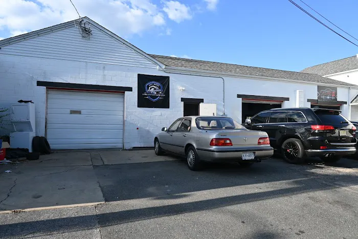 Kirro Custom Auto Shop 9