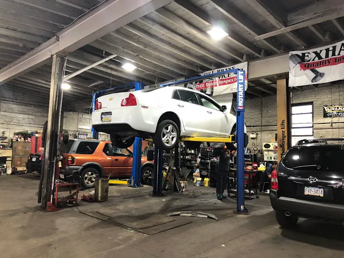 Ron's Auto Repair 0