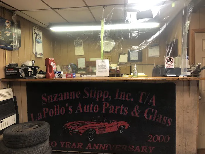 LaPollo's Auto Parts 5