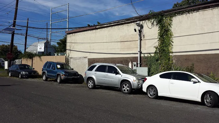 LaPollo's Auto Parts 6