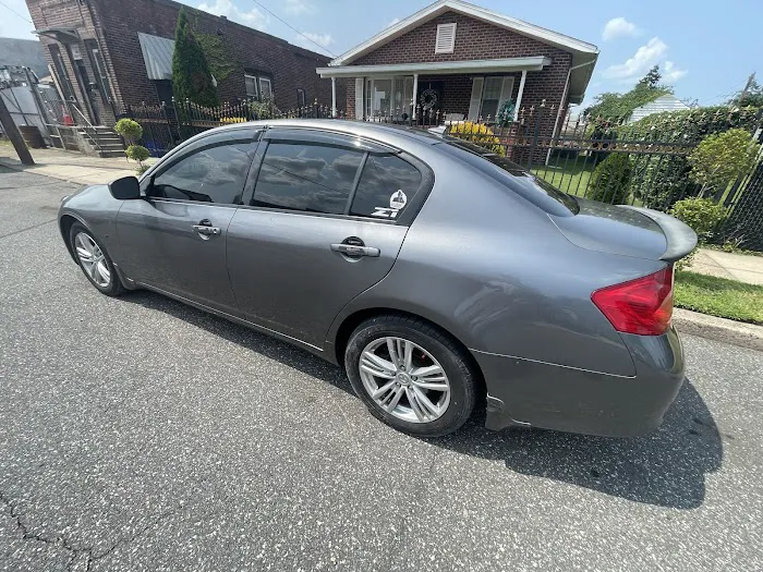 Johnys Auto Body 4