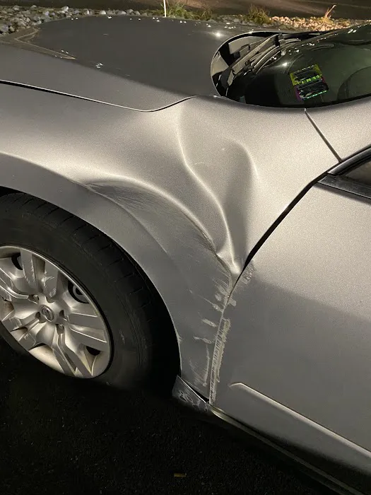 Johnys Auto Body 5