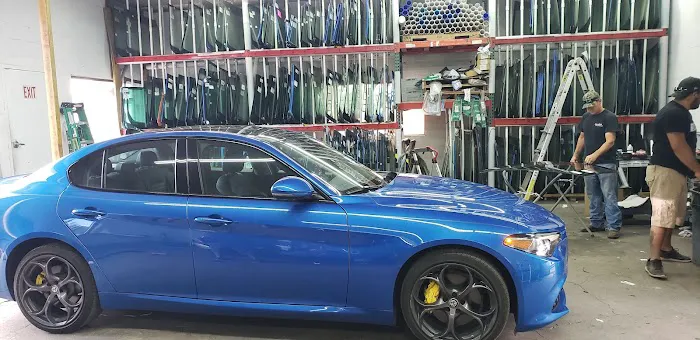 Diamond Auto Glass 9