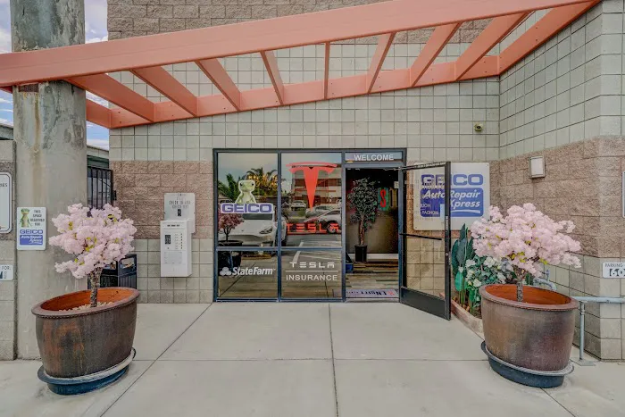 Sin City Collision Center 8