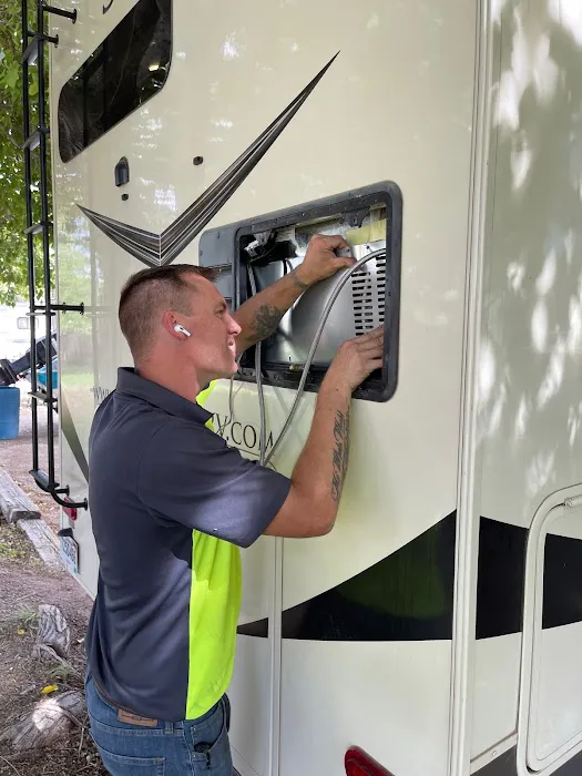 Happy Hals - Mobile RV and Generator Repair 8