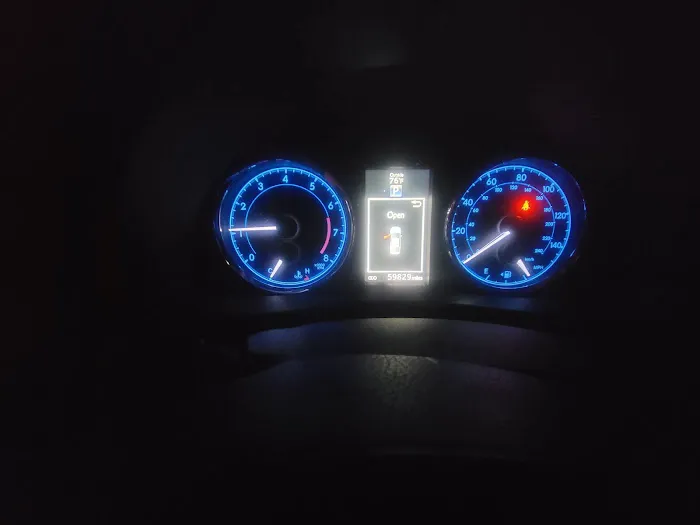 Dolar's Automotive Powered by Grease Monkey 1