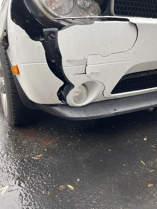 Mikey's Auto Body 5