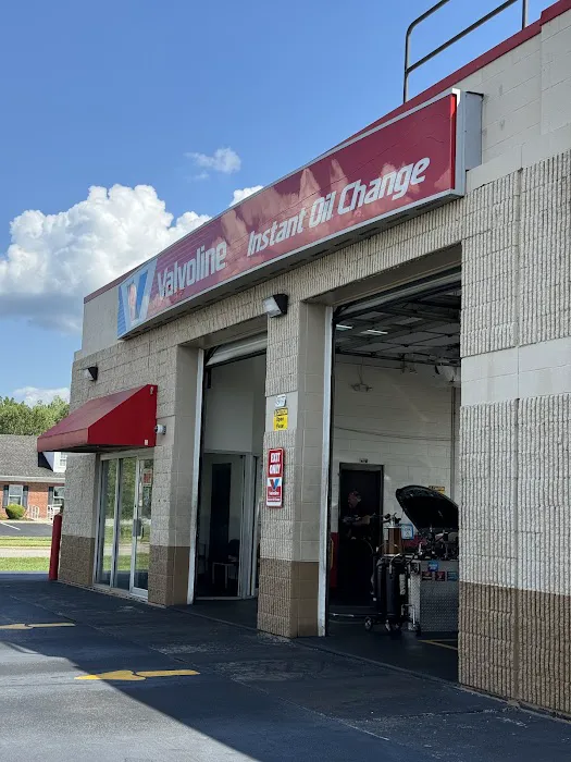 Valvoline Instant Oil Change 4