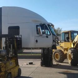 Straitline Truck Sales ico