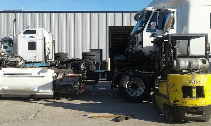 Straitline Truck Sales 4