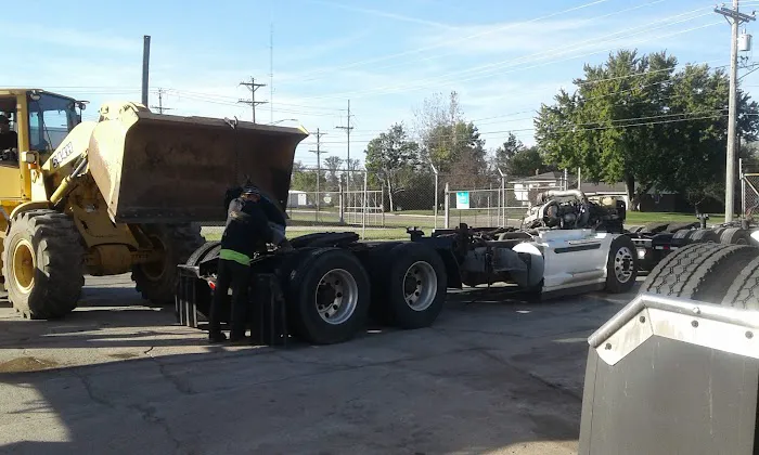 Straitline Truck Sales 1