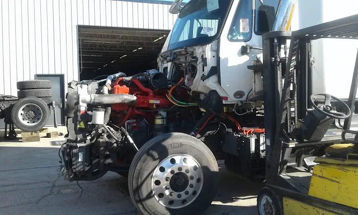 Straitline Truck Sales 8