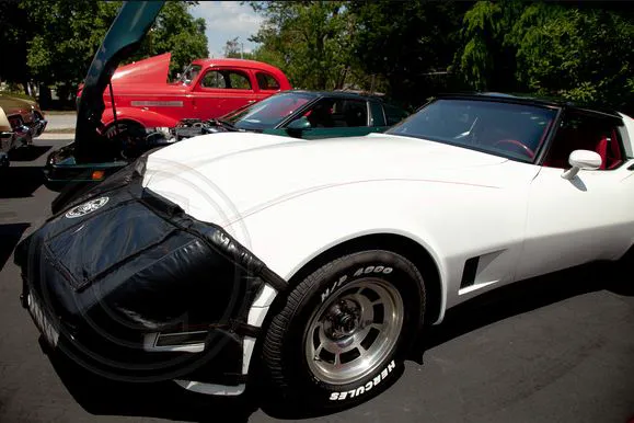 Holman's Garage Llc 1