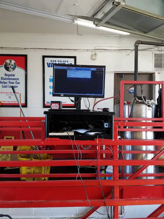 Valvoline Instant Oil Change 9