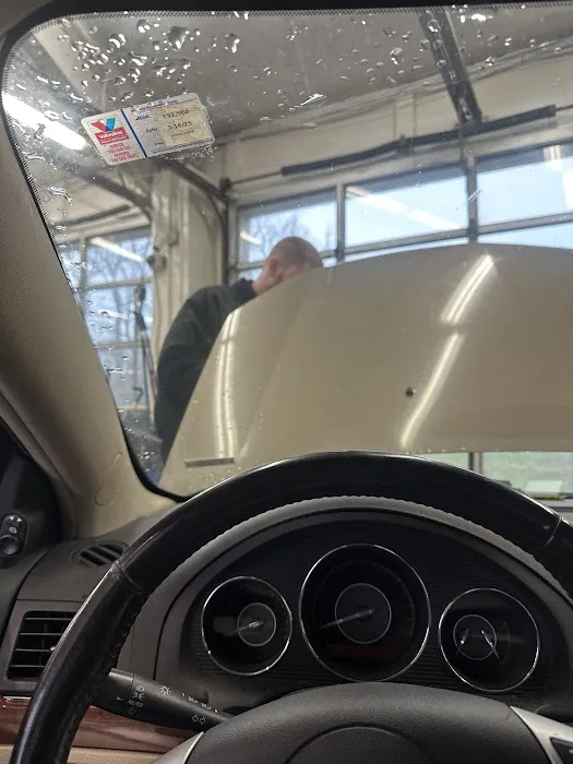 Valvoline Instant Oil Change 8