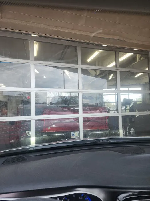 Valvoline Instant Oil Change 4