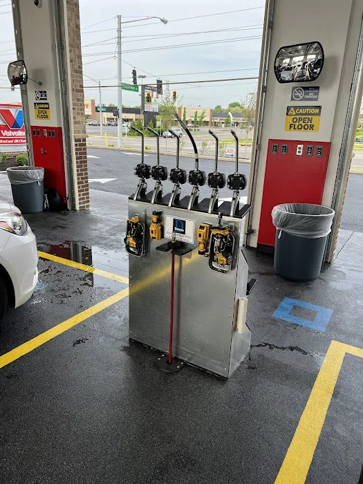 Valvoline Instant Oil Change 7