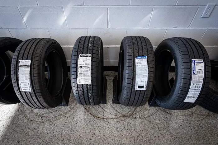 Tire Discounters 7