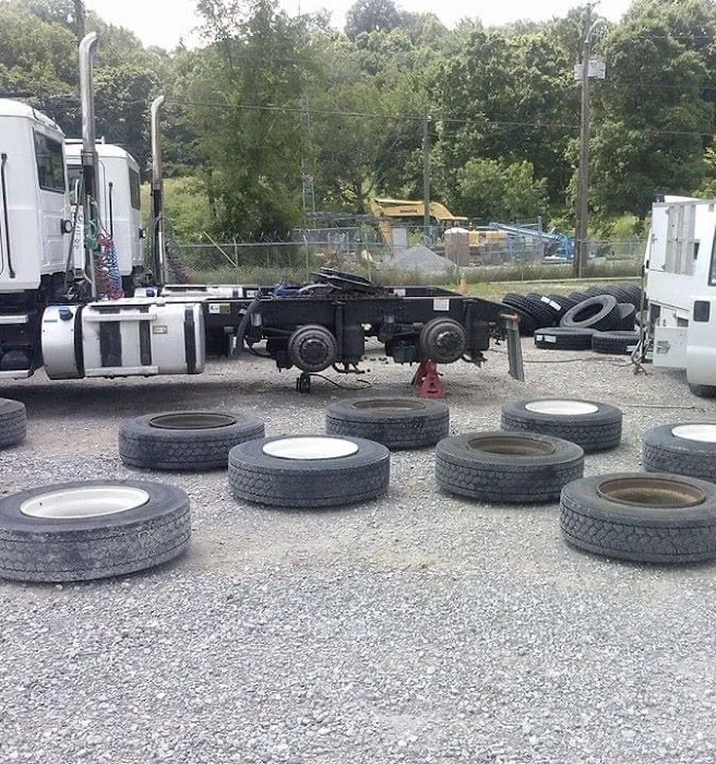 24/7 Commercial Tire Solutions 9