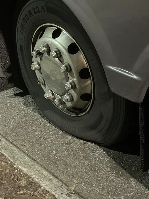24/7 Commercial Tire Solutions 7