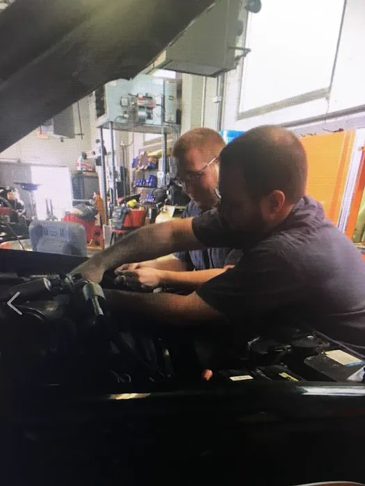 Barton's Auto Service 8
