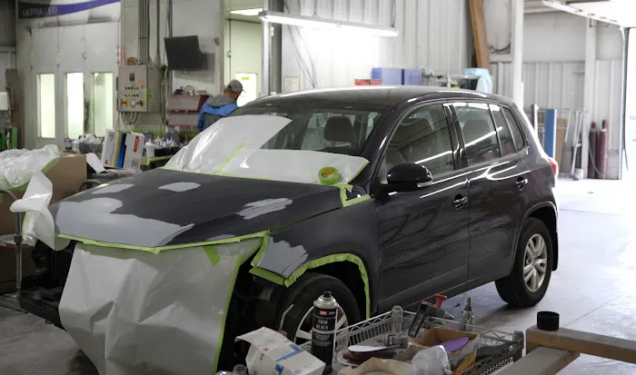 The Body Shop at Kings Automall 3