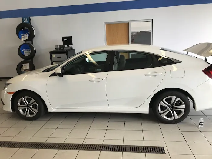 White's Honda Service 3