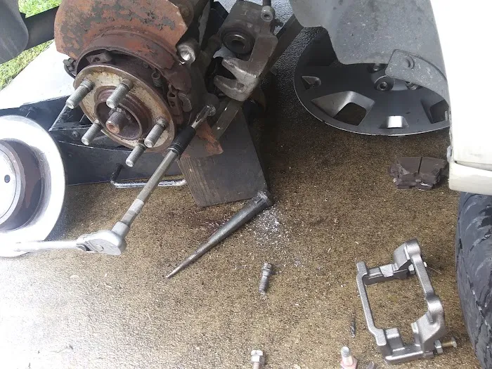 Mobile Mechanics Tilman 8