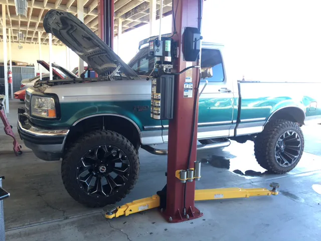 Gonzalez General Auto Repair 7
