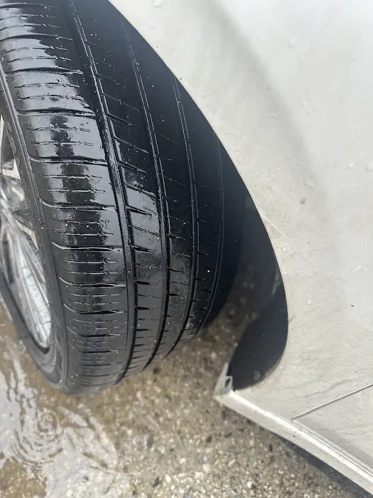Franco’s tire shop & services 7