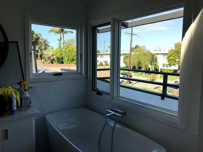 M&M Glass Tinting commercial- Residential 7