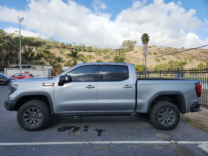 Turning Lane Tint (Mobile Tinting) 8