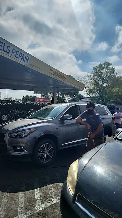 Gaby's Tire Shop 9