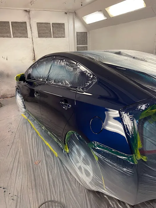 Hayward Collision Center 4