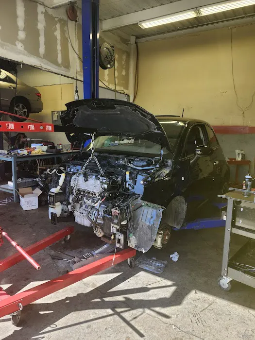ELYAS AUTOBODY & REPAIR 6