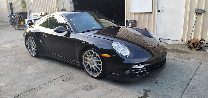 Gaby's Auto Body & Paint 9