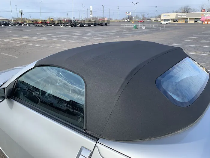 Rosson's Auto Upholstery-Glass 1