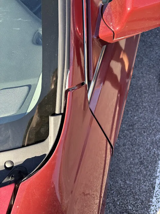 Don Smith's Auto Glass 0