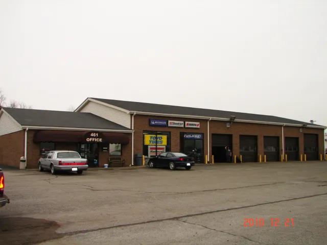 Dickson County Tire & Oil 7