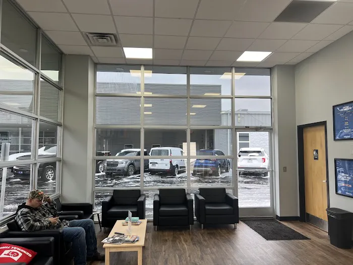 Quick Lane - Reiselman Ford 5