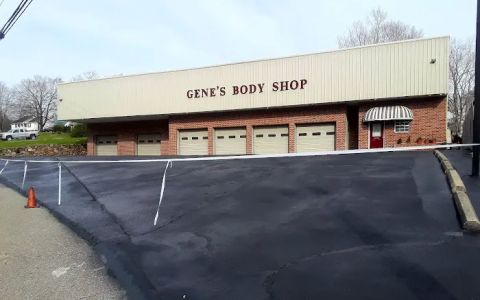 Gene's Body Shop LLC