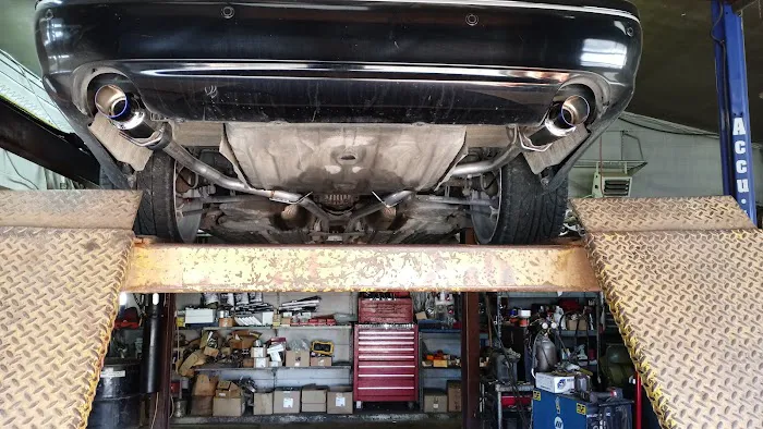Mighty Muffler 9