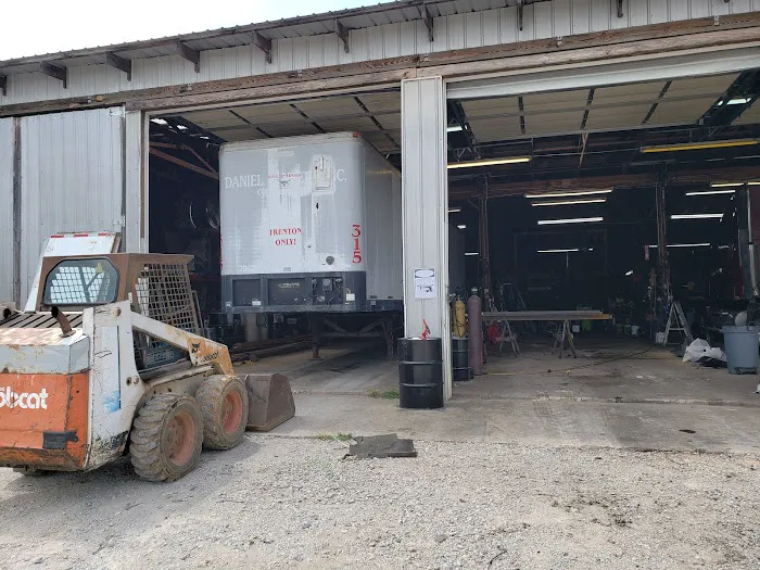 Stanfill Shop 7