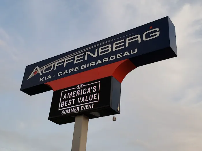 Auffenberg Kia Service Center 1