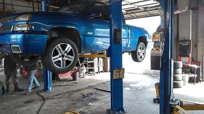 Campus Auto & Tire 6