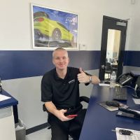 Newton Ford South Service Center