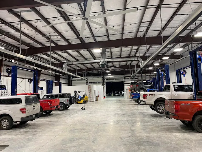 Newton Ford South Service Center 8