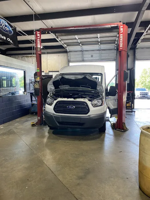 Newton Ford South Service Center 1