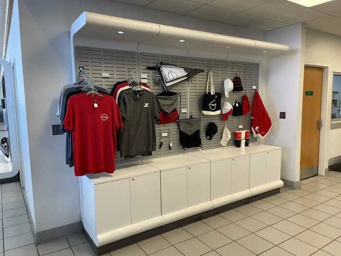 Nissan Parts Center 3